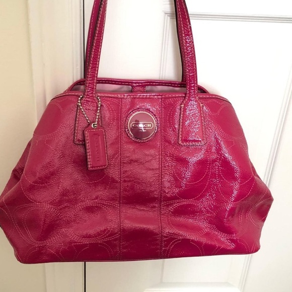 Coach bag hot pink patent leather tote - Picture 3 of 6